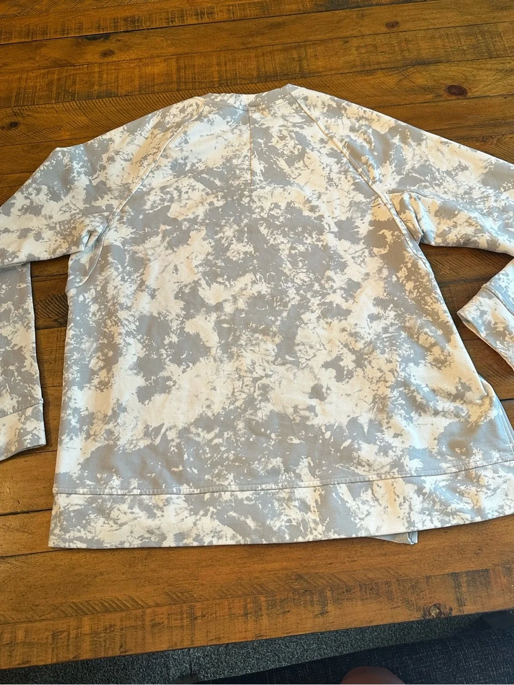 Lululemon City Sweat Crew Size Small Spectral White Opal Silver Drop